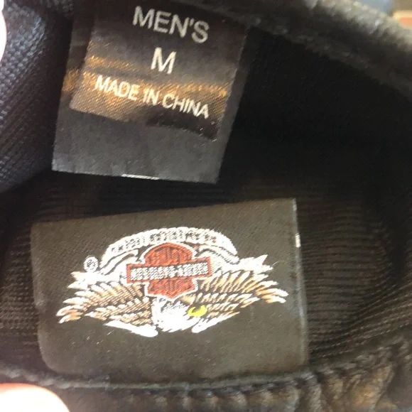 Men’s medium Leather Harley Davidson riding gloves - Picture 3 of 4